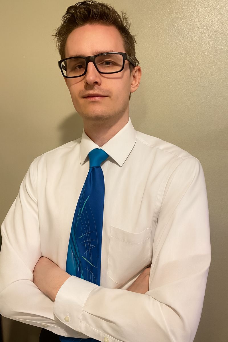 Tyler Donohue headshot